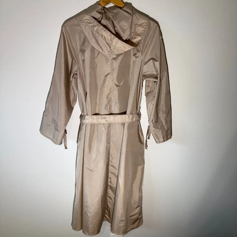 The Totes Coat Vintage‎ Lightweight Tan Button Down Raincoat Size 8